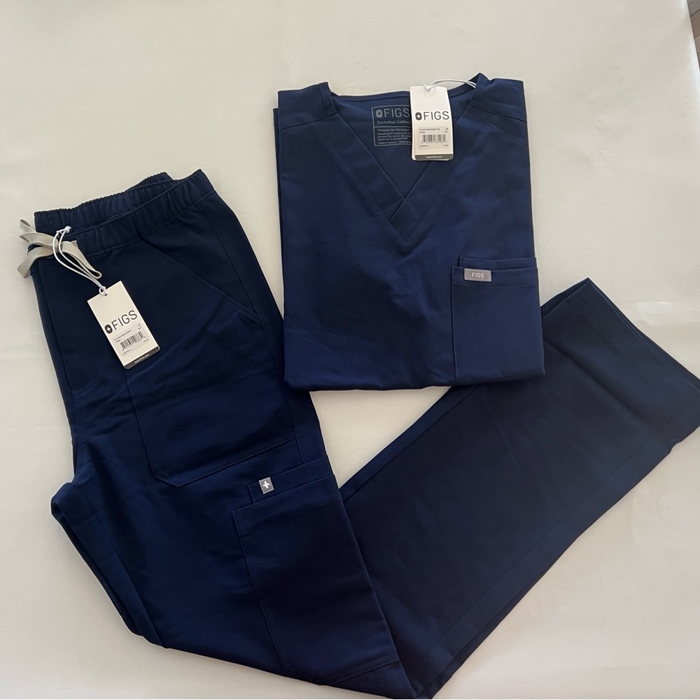 Figs men’s CAIRO CARGO PANTS sizes + LEON TWO-POCKET TOP size M MWT